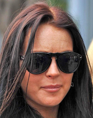 Lindsay Lohan w Persol PO 0649